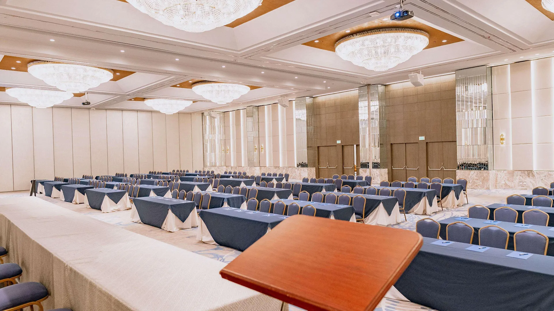 *****  Hilton Colon Guayaquil Hotel Ecuador