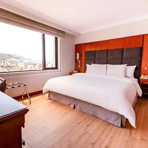 swissotel-quito.hotelsquito.com/
